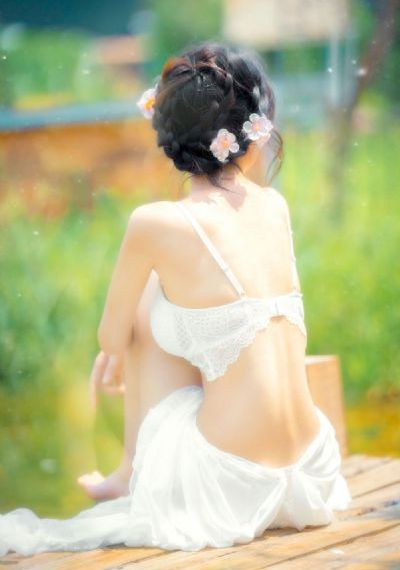 日韩阿v_剧情片天堂在线