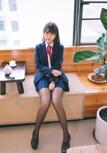 少妇放荡的呻吟干柴烈火免费视频_BD国语超清在线观看