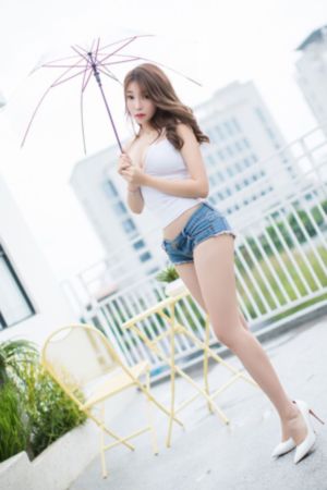 亲女乱免费播放_JVID性感写真