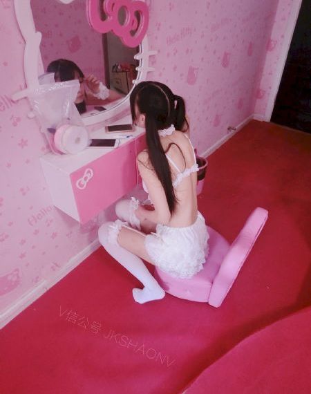 韩国女星被潜做爰视频18_青苹果乐园免费高清观看