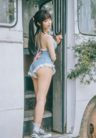 日韩欧美精品二区_4K免费全集观看