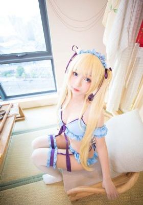 未亡人灵堂夫前侵犯_1080电影完整版
